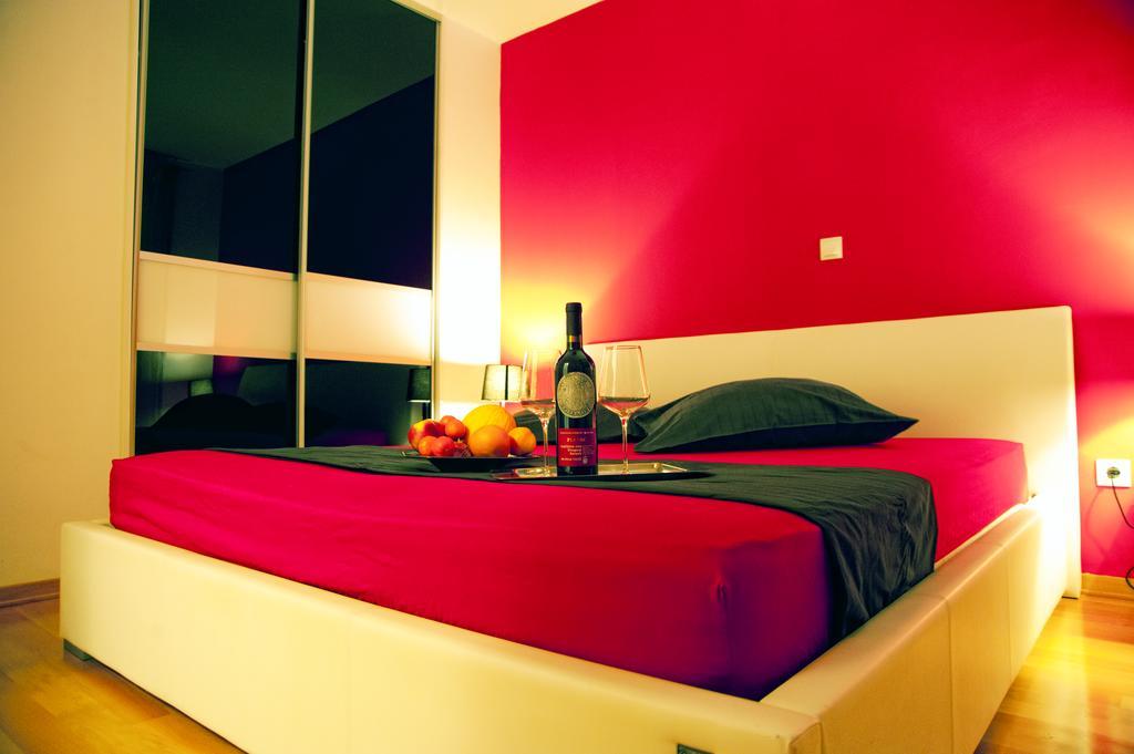 Apartment Vedran โปดสตรานา ภายนอก รูปภาพ