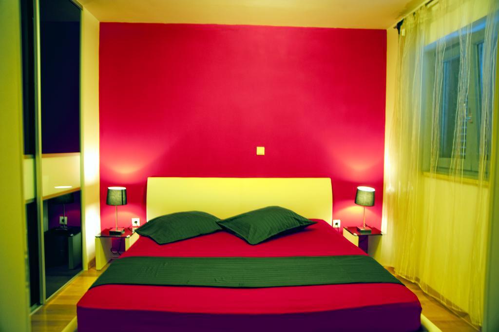 Apartment Vedran โปดสตรานา ภายนอก รูปภาพ