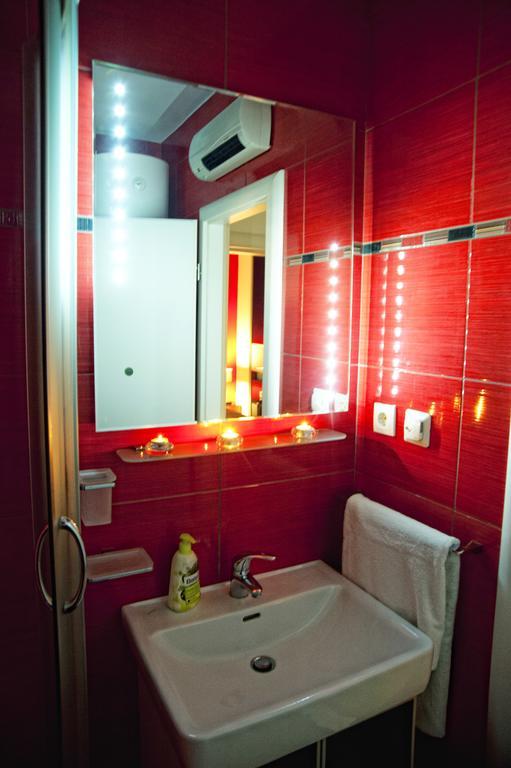 Apartment Vedran โปดสตรานา ภายนอก รูปภาพ